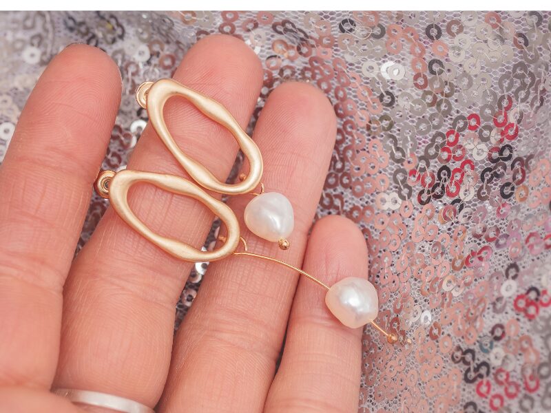 アシメントリーアクセサリー